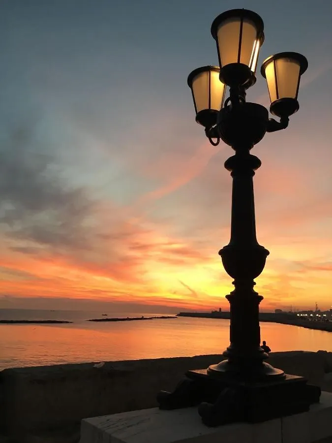 Willa Porto Antico Bari 0*,