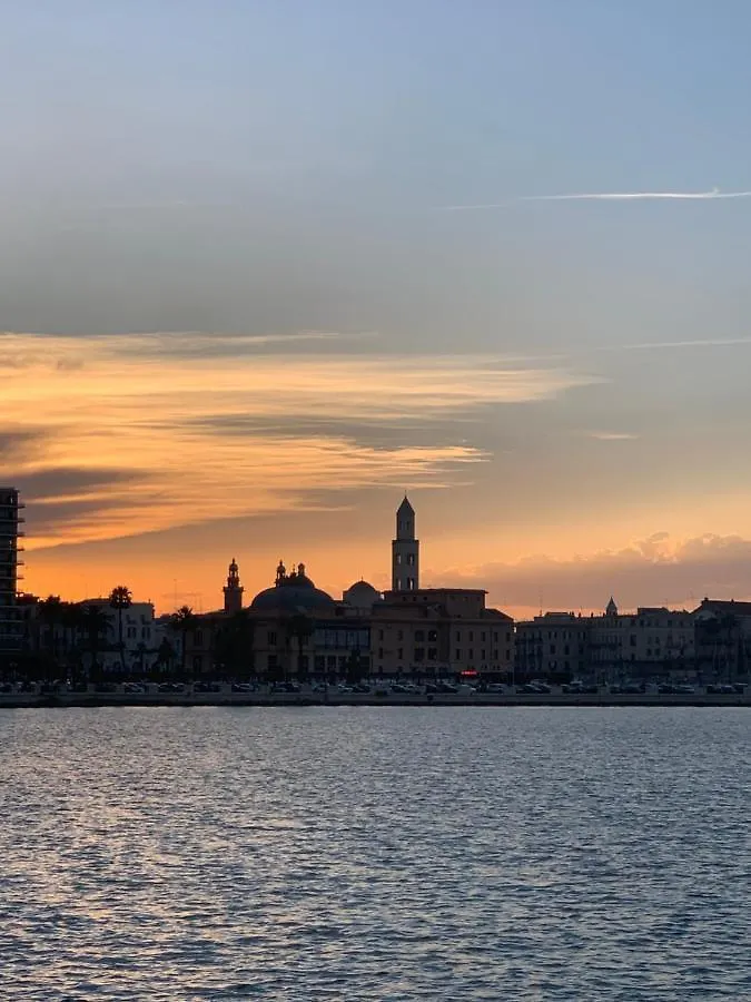 Willa Porto Antico Bari 0*,